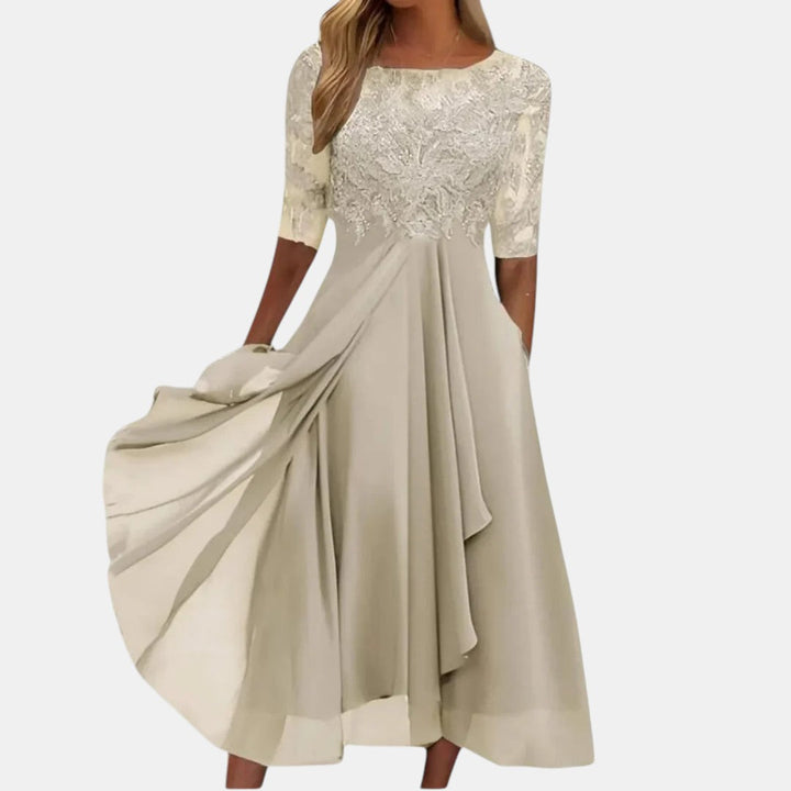 Seraphina - Vestido de Elegancia de Encaje