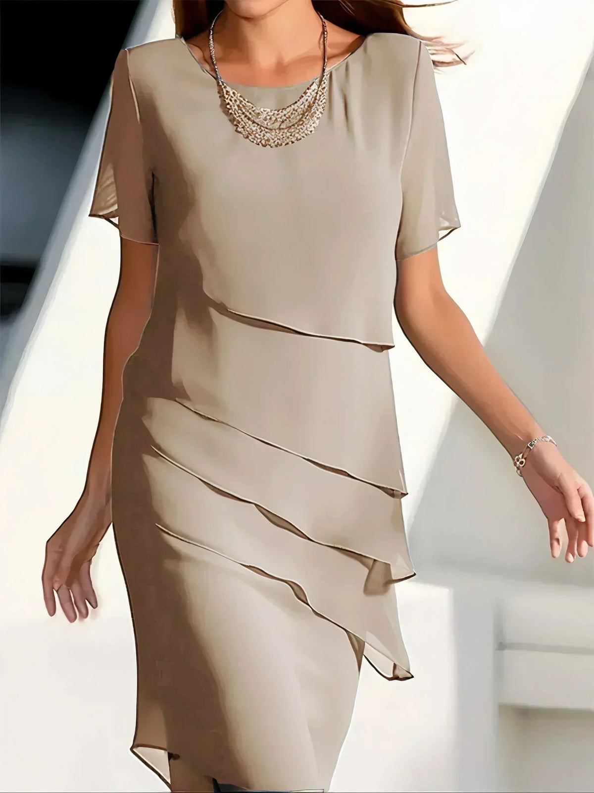 Isla - Vestido Relajado con Capas