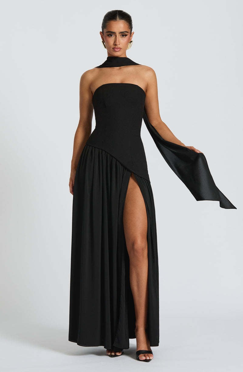 Beatriz - Vestido Largo Sofisticado