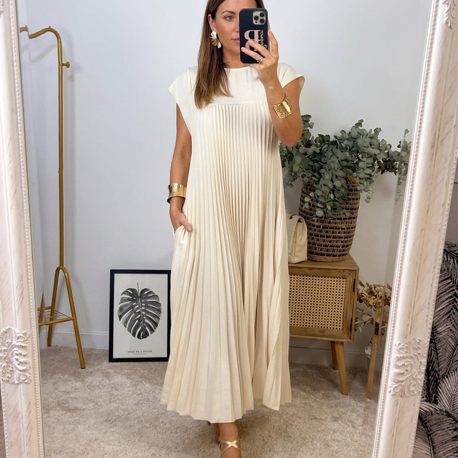 Ana - Vestido Confort Atemporal