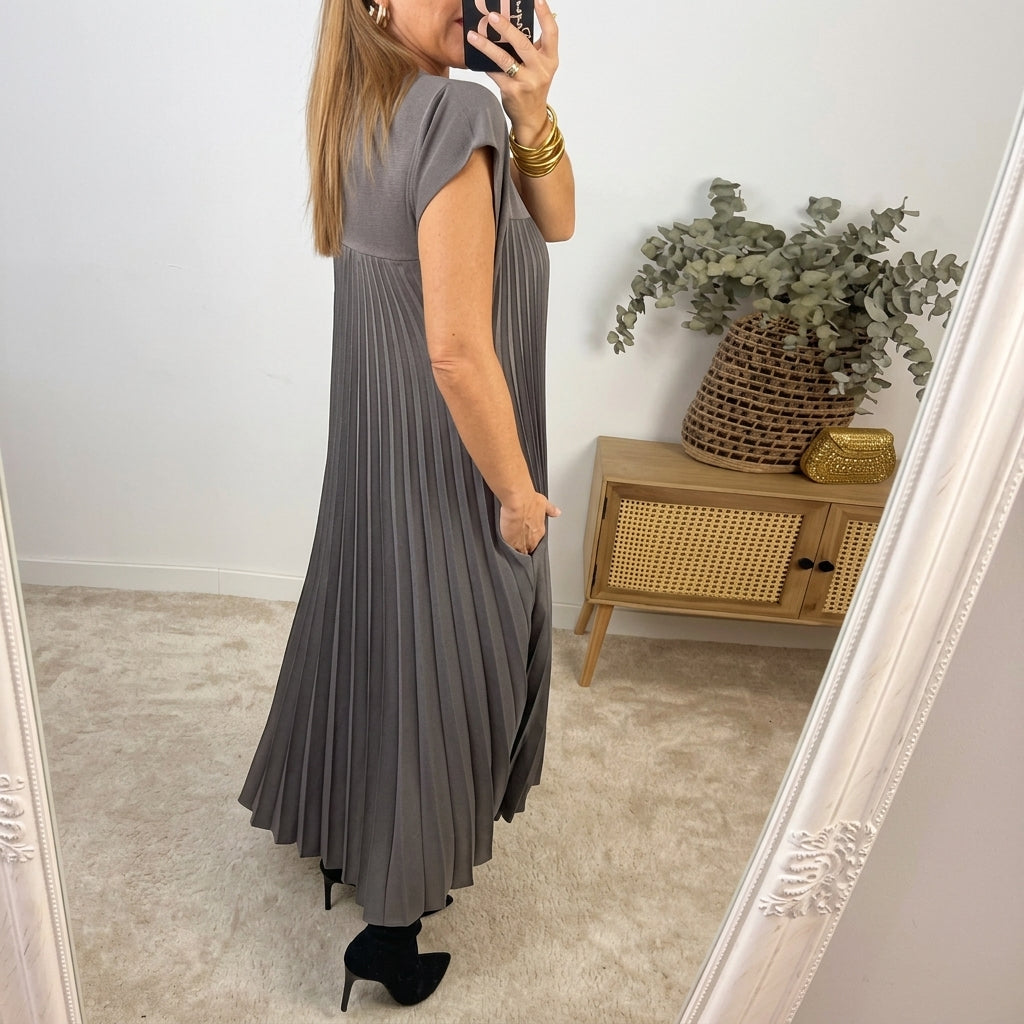 Ana - Vestido Confort Atemporal